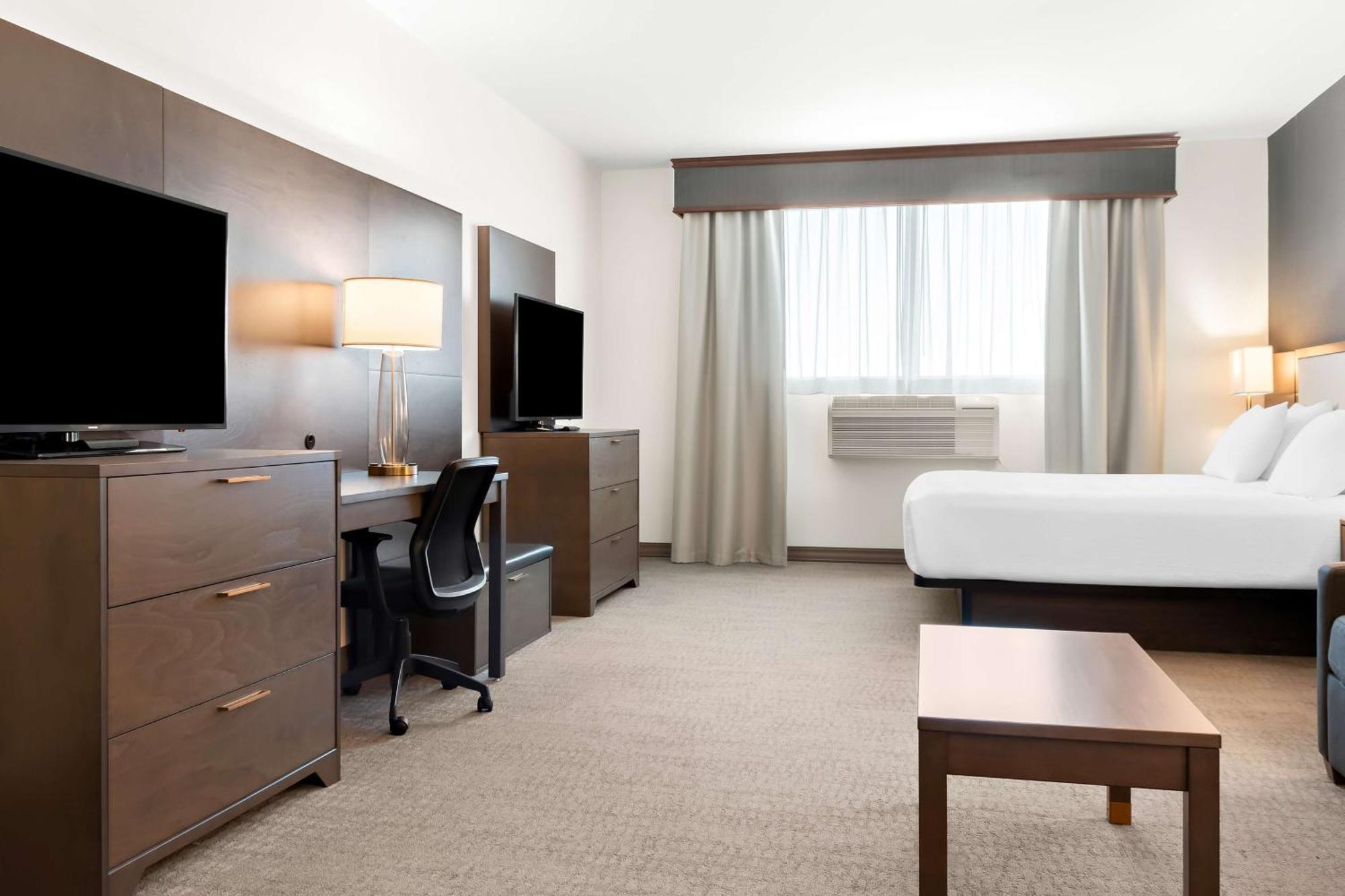 Best Western Plus Morden Exterior photo